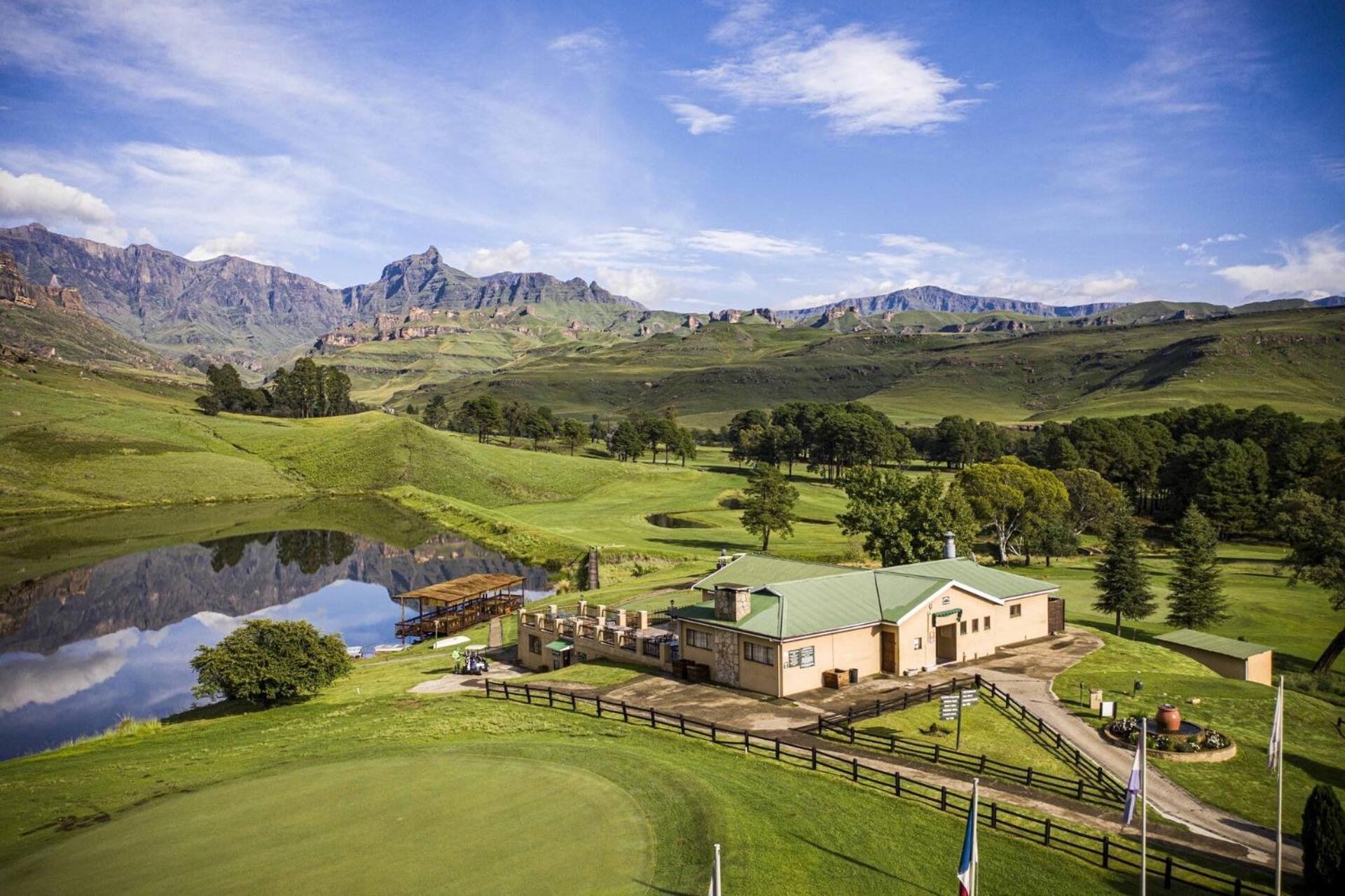 Gooderson Drakensberg Gardens Golf & Spa Resort Екстериор снимка